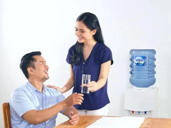 AQUA Galon Berapa Liter? Isi 19 Liter, Berat, dan Ciri Galon Asli