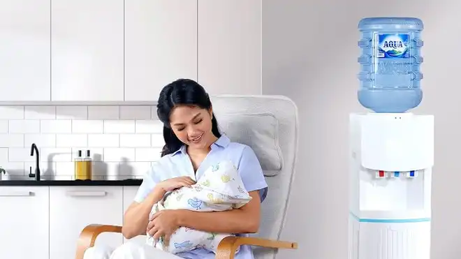5 Cara Menyusui Bayi Baru Lahir dengan Benar, Simak Tipsnya!