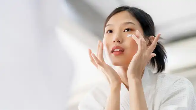 Ini 8 Tips Menjaga Kesehatan Kulit Wajah agar Tetap Terawat