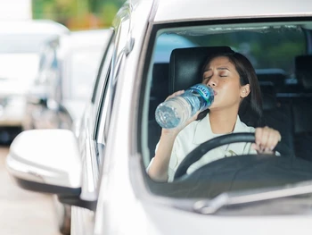 8 Essential Tips for Safe and Comfortable Driving