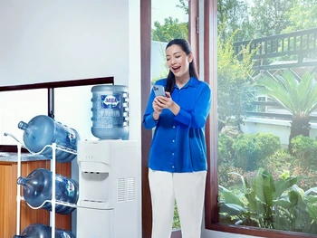 Beli AQUA via WhatsApp: Nomor WA Resmi dan Agen Terdekat