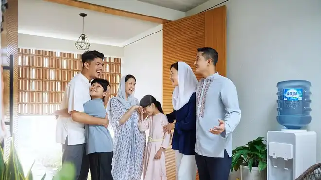 Stok AQUA saat Lebaran, Air Mineral yang Wajib Ada di Rumah!