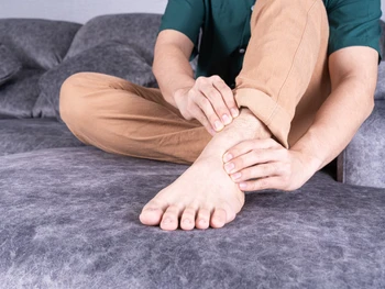 8 Causes of Muscle Cramps and How to Relieve Them Quickly