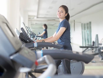 7 Alat Gym untuk Mengecilkan Perut, Efektif untuk Dicoba!