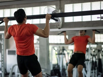 Apakah Pull-Up Bisa Meninggikan Badan? Ini Jawabannya!