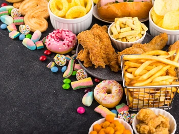 Daftar Makanan yang Mengandung Gula Tinggi, Yuk Batasi!