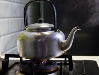 Why Does Drinking Water Need to Be Boiled First? Here's the Answer!