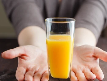 12 Minuman untuk Melancarkan Pencernaan dan Atasi Sembelit!
