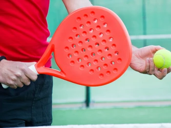 Tips for Playing Padel for Beginners & Its Social Benefits