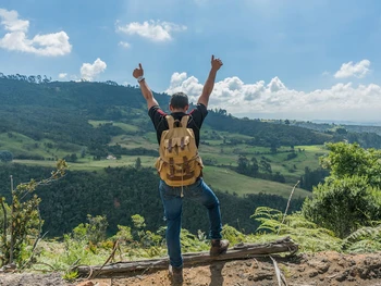 Understanding the Differences Between a Traveller & a Backpacker