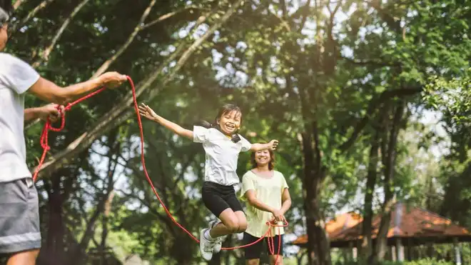 8 Permainan Anak-Anak yang Seru, Outdoor dan Indoor!
