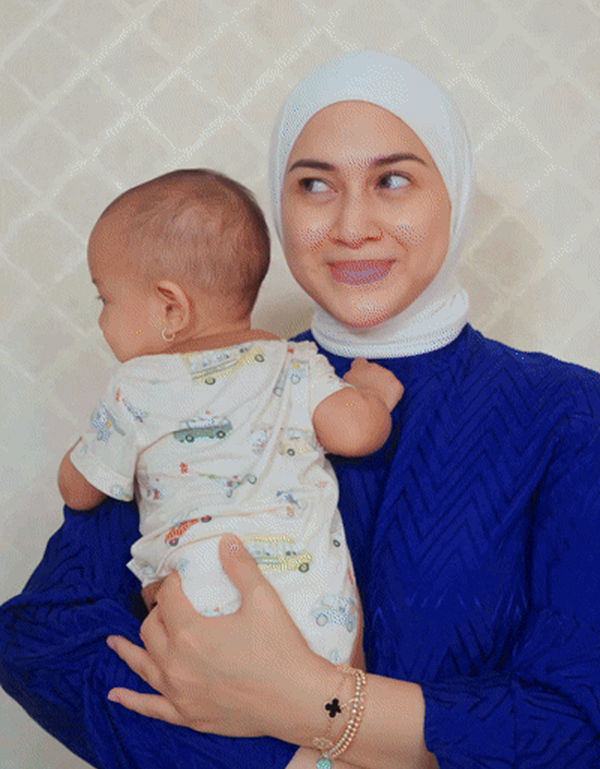 Nina Zatulini