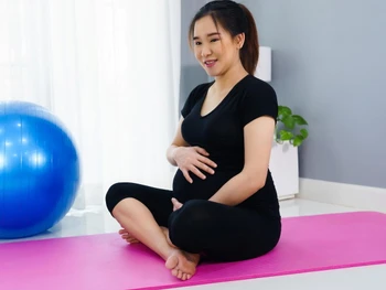 Explore 10 Safe Prenatal Yoga Moves for Pregnant Women
