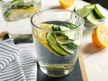 5 Resep Infused Water yang Mudah dan Menyegarkan, Catat!