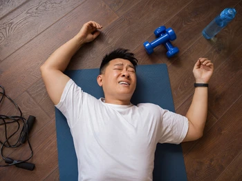 Tidur Setelah Olahraga, Ini Manfaat dan Efek Sampingnya